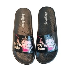 Betty Boop Womens Black Selfie Slides Sandals Size 7 (Fits‎ 5 USA)